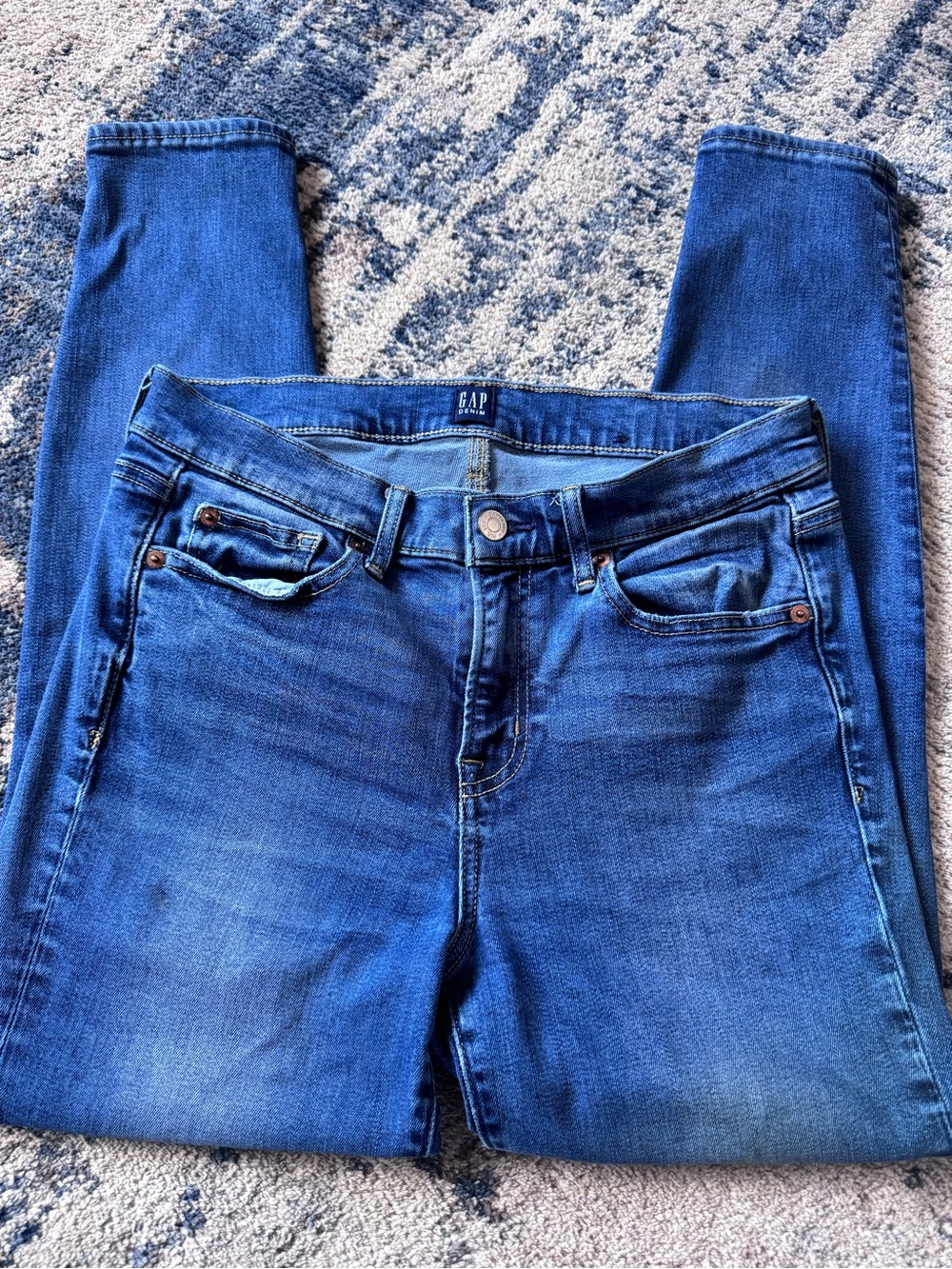 GAP Women's Dark Blue Skinny Jeans
